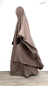 Jilbab oummi abi moi 2 pièces taupe nude Jilbab 2 pièces Bint.a